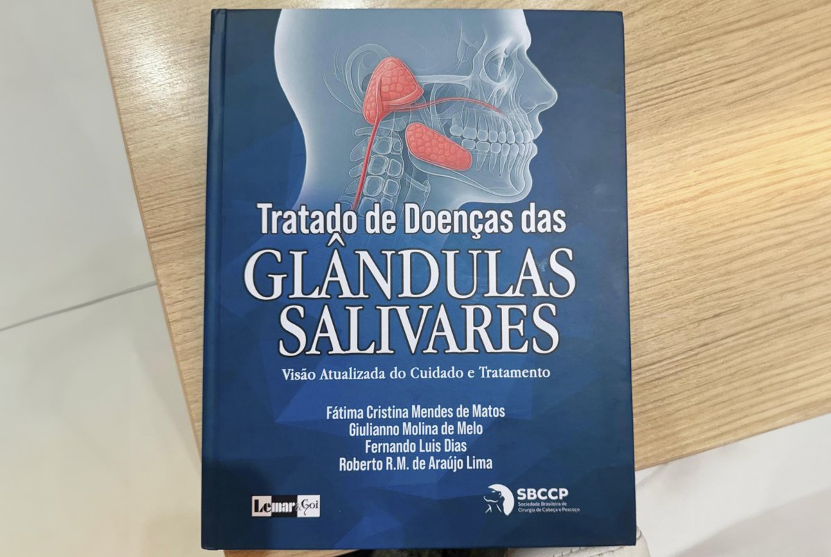 Dra. Christiana Vanni no Tratado de Glândulas Salivares