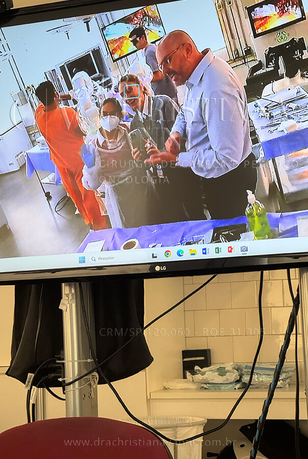 Cirurgia robótica com sistema Versius