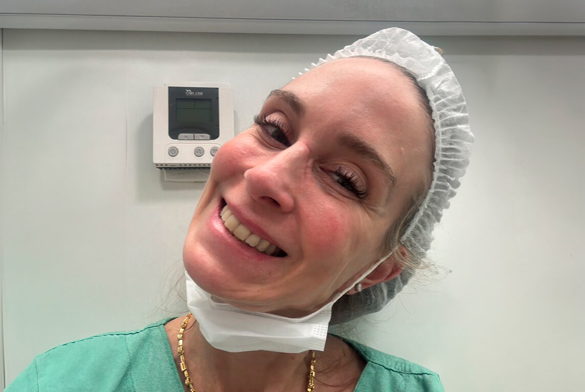 Hospital Universitário da USP, onde a Dra. Christiana Vanni e mais um médico foram responsáveis pela acoplagem do docking e monitoramento do paciente.