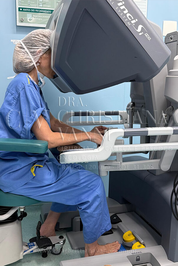 Dra. Christiana Vanni - Cirurgia robótica de cabeça e pescoço